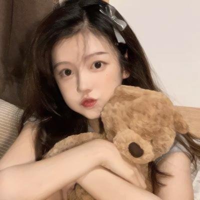 攀岩女孩儿